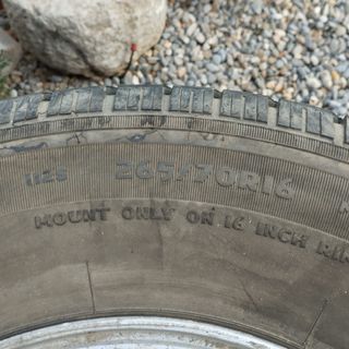 Ruedas Mitsubishi con Llantas