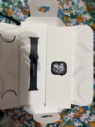 APPLE WATCH SERIES 11 46 MM CELLULAR • NUEVO •