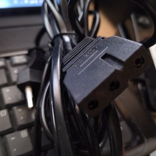 Pedal para máquina de coser