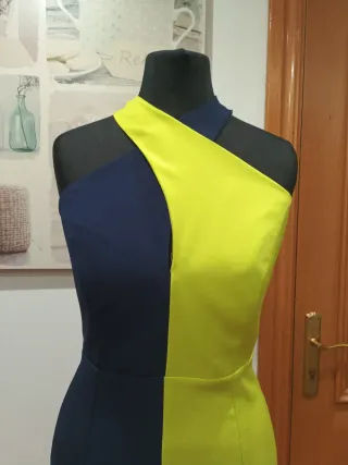 Vestido midi azul y amarillo