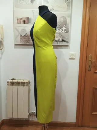Vestido midi azul y amarillo