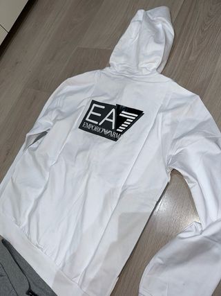 Conjunto Armani Sudadera y Pantalón Blanco/Gris