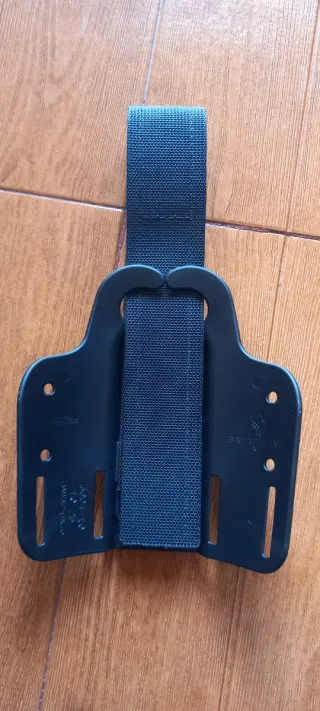 Pernera Táctica Safariland Negra