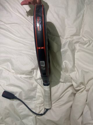 Pala Padel Nox AT10 18K Tapia