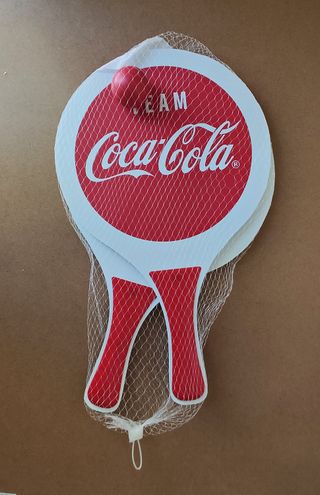 PALAS RAQUETAS MADERA PELOTA COCA-COLA A ESTRENAR