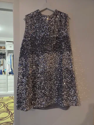 Vestido fiesta lentejuelas plateado