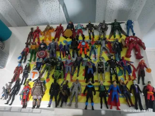 Action Figure 15cm 47 personaggi