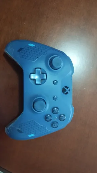 Xbox One S Consola + Mando Azul