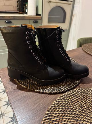 Botines piel talla 37. NUEVAS