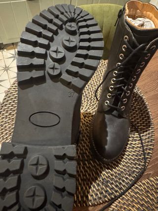 Botines piel talla 37. NUEVAS