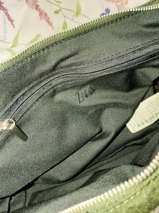 Bolso verde militar Zara