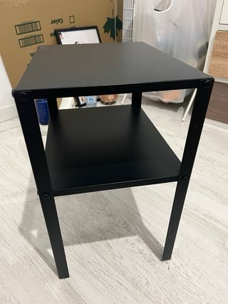 Mesita de noche IKEA KNARREVIK negra