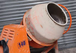 Hormigonera Irbal 140