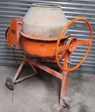 Hormigonera Irbal 140