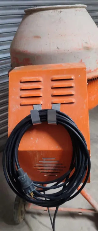 Hormigonera Irbal 140