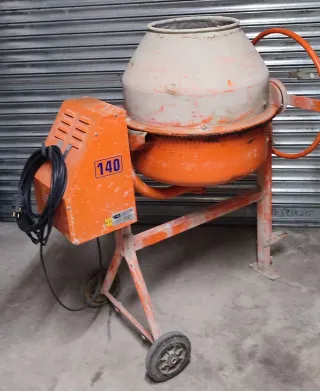 Hormigonera Irbal 140