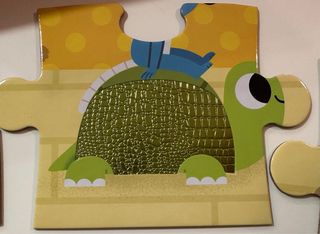 Pack: Puzzle Táctil y libro Mickey aventuras