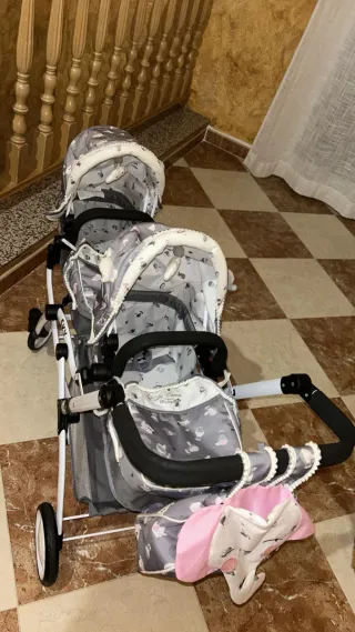 Carrito gemelar para muñecas SKY