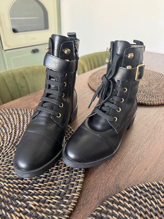 Botines piel negros talla 37. NUEVAS