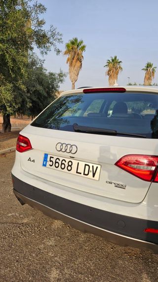 Audi A4 Allroad 2013