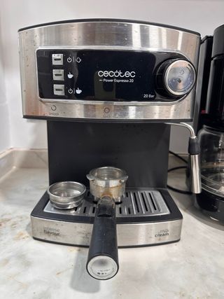 Cafetera Cecotec Power Espresso 20