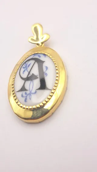 Colgante Oro 18k Letra A