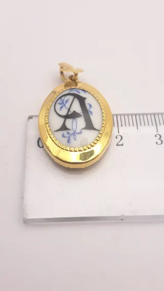 Colgante Oro 18k Letra A