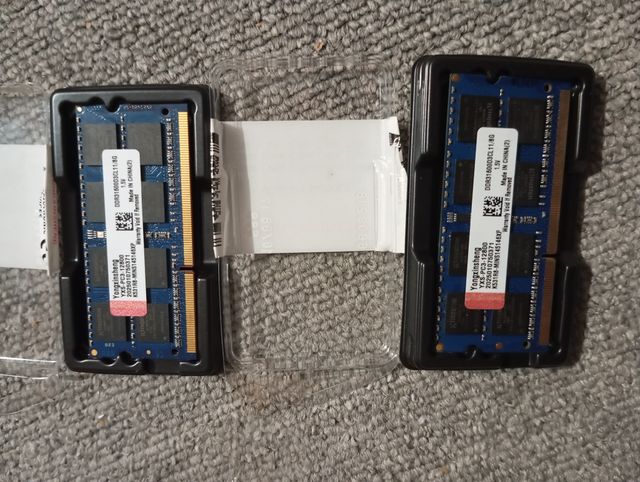 2x 8GB DDR3 RAM YONGXINSHENG