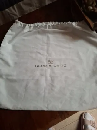 Bolso Gloria Ortiz Beige y Dorado