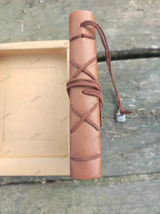 Cuaderno Uno de 50 Marrón con Cuerda