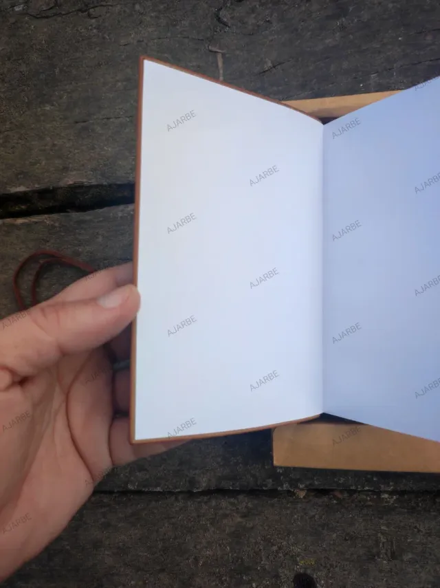 Cuaderno Uno de 50 Marrón con Cuerda