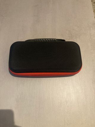 NINTENDO SWITCH 160€ + 5 JUEGOS 270€