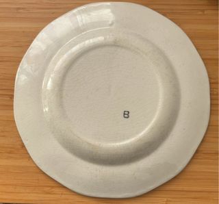 Plato antiguo caza con perros