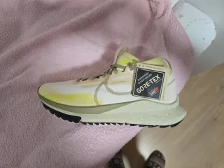 Nike React Pegasus Trail 4 Gore-Tex