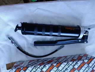 Ingrassatore manuale.BETA 1750 500