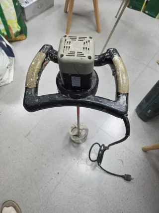 Mezclafor eléctrico BELLOTA (Batidora)