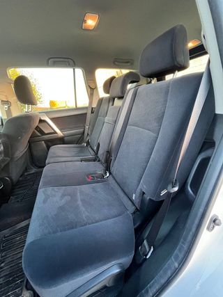 Toyota Land Cruiser 150 2021