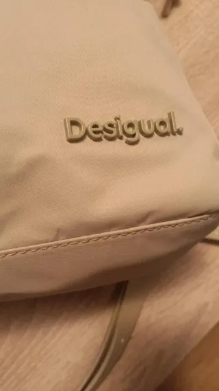 Mochila Desigual Beige