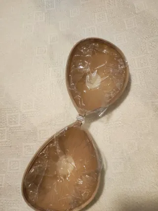 Sujetador sin tirantes beige