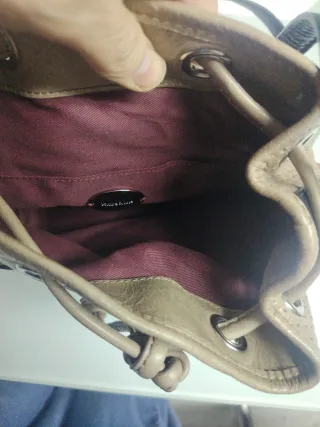 Bolso Bimba y Lola Beige y Negro Perforado