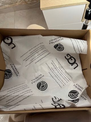 Botas UGG Beige auténticas – Talla 39 –