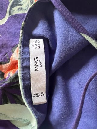 Blusa floral Mango Talla S