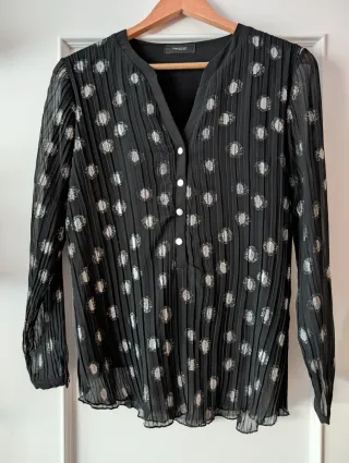 Blusa negra lunares plateados