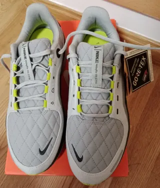 Nike Zapatillas Gore-Tex Grises y Verdes