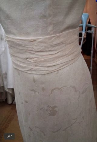 Vestido de Novia blanco roto con cola