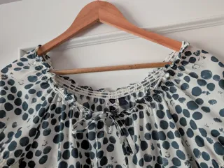 Blusa Estampada Lunares