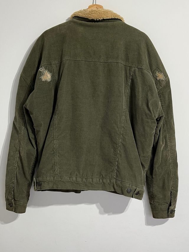 Cazadora pana verde con borreguito