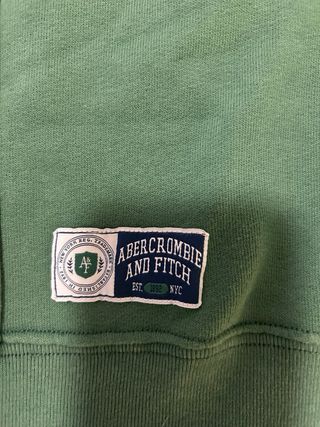 Sudadera Abercrombie Kids Verde y Blanca