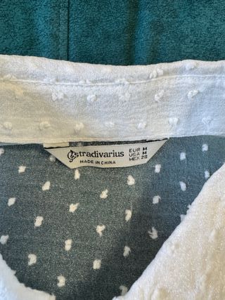 Blusa blanca  Stradivarius Transparente Talla M