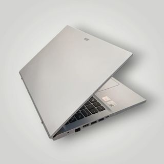 ACER ASPIRE 3 15 MOD:A315-44p-R9FG R7-5700U 16GB-RAM 1TB-M2 WIN11 + CAJA